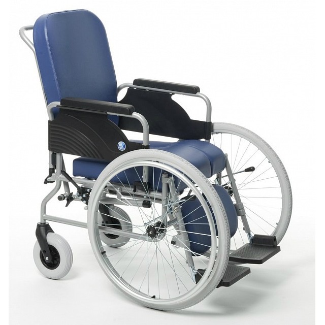 Кресло-коляска Vermeiren 9301 с санитарным оснащением фото 1